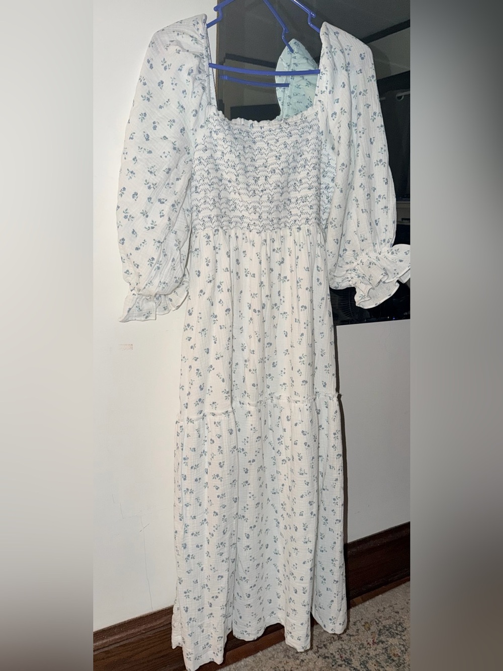 Pink Lily Thalia White Floral Smocked Top Maxi Dress - Picture 4 of 5